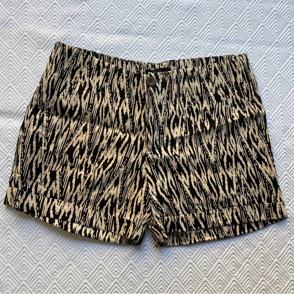 Valerie Bertinelli Linen Shorts,  Size 6